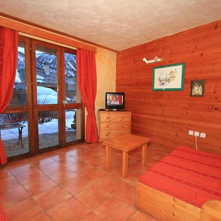 Le Barlet23 Pers Hameau Des Chazals Nevache Hautes Alpes Exterior photo