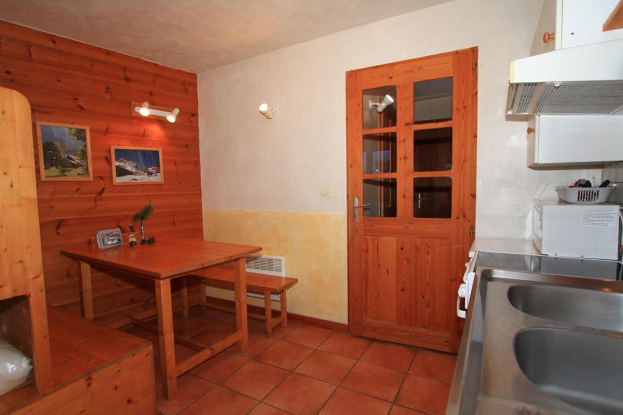 Le Barlet23 Pers Hameau Des Chazals Nevache Hautes Alpes Exterior photo